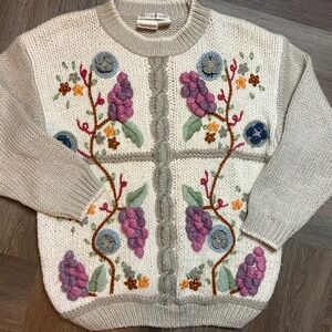 Vintage Huntington Ridge Sweater Womens Medium Floral Embroidered Grannycore Y2K